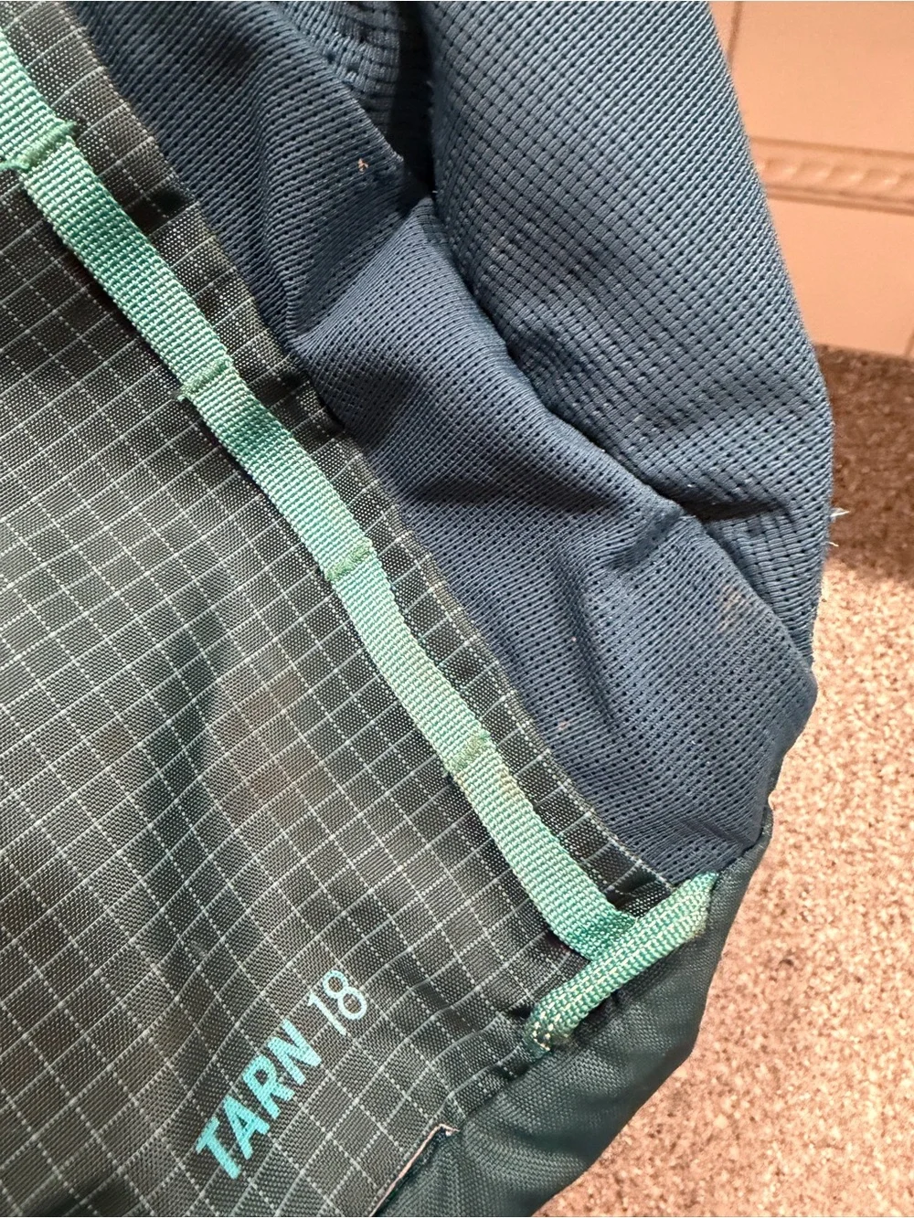 Reí Tarn Blue/Turquoise 18 Daypack